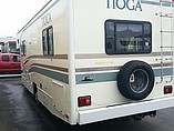 2001 Fleetwood Tioga Photo #3
