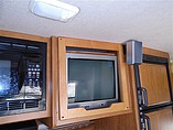 2005 Fleetwood Tioga Photo #6