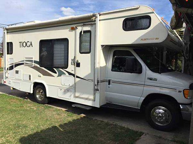 2003 Fleetwood Tioga Photo
