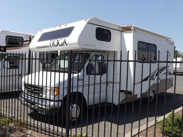 2003 Fleetwood Tioga Photo