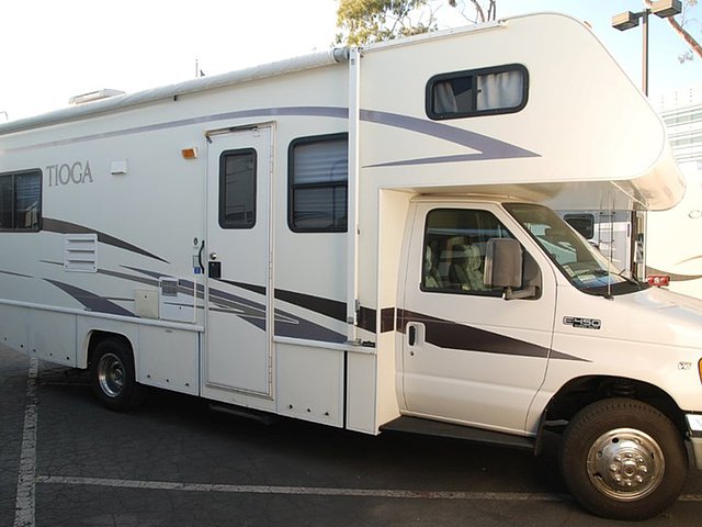 2001 Fleetwood Tioga Photo