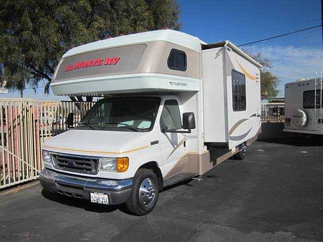 2008 Fleetwood Tioga Photo