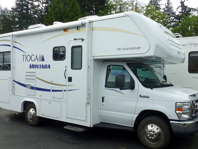 2012 Fleetwood Tioga Montara Photo