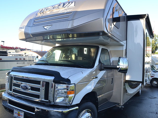 2015 Fleetwood Tioga Ranger Photo