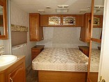 2002 Fleetwood Triumph Photo #10