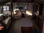 2005 Fleetwood Triumph Photo #7