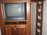 2004 Fleetwood Triumph Regency Photo #18