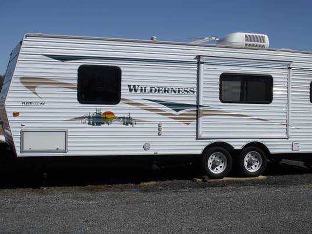 2005 Fleetwood Wilderness Photo