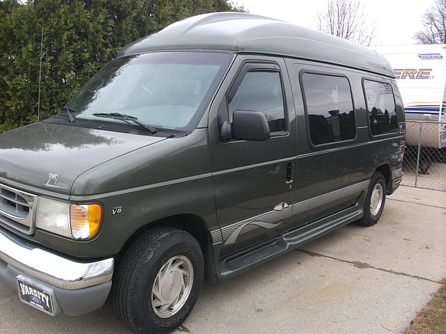 02 Ford Econoline