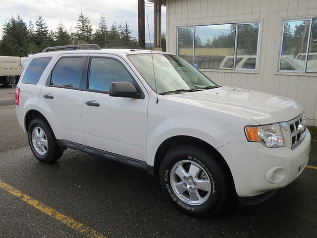 11 Ford Escape