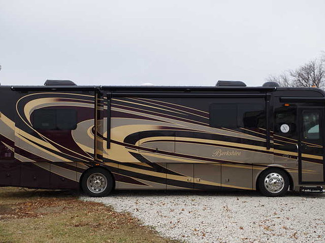 2015 Forest River Berkshire Photo