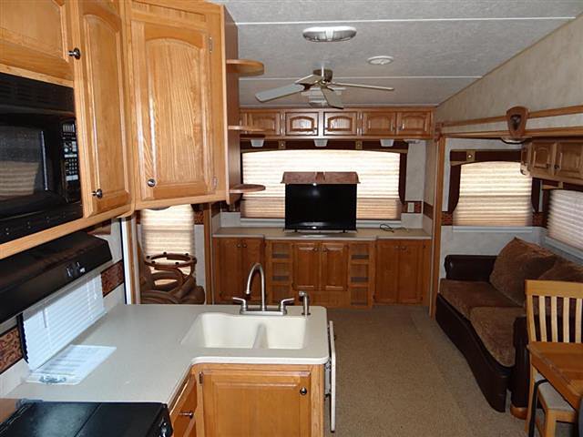 2010 Forest River Sabre Photo