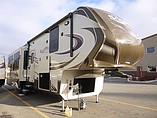 15 Grand Design Solitude