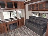 2015 Grand Design Solitude Photo #12