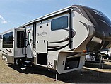 15 Grand Design Solitude