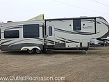 14 Grand Design Solitude