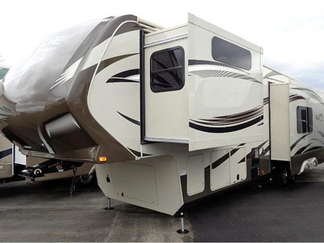 2015 Grand Design Solitude Photo