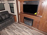 2015 Grand Design Solitude Photo #14