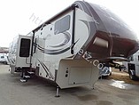 15 Grand Design Solitude