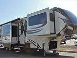 15 Grand Design Solitude