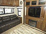 2014 Grand Design Solitude Photo #6