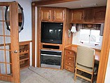 2004 Gulf Stream Photo #24