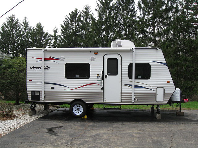 2014 Gulf Stream Ameri-Lite Photo