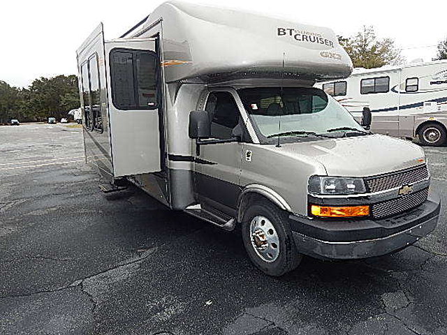 2009 Gulf Stream BT Cruiser Photo