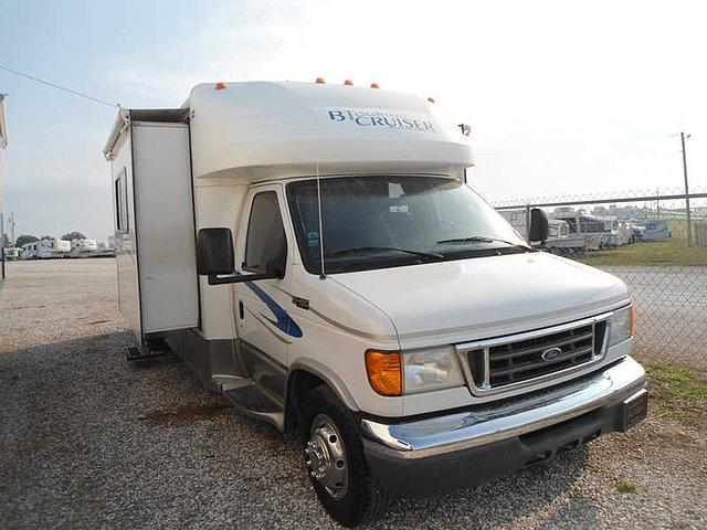 2004 Gulf Stream BT Cruiser Photo