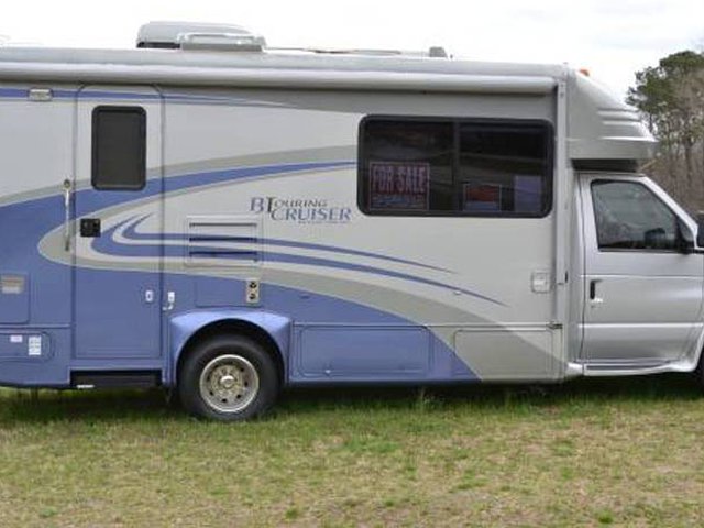 2005 Gulf Stream BT Cruiser Photo