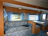 2003 Gulf Stream Conquest Photo #9