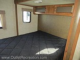 2016 Gulf Stream Conquest Photo #12