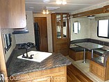 2016 Gulf Stream Conquest Photo #11