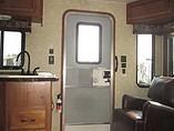 2016 Gulf Stream Conquest Photo #9