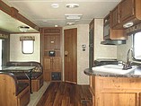 2016 Gulf Stream Conquest Photo #11