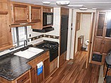 2016 Gulf Stream Conquest Photo #7