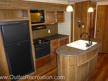 2015 Gulf Stream Conquest Photo #16