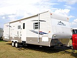 2008 Gulf Stream Conquest Photo #2