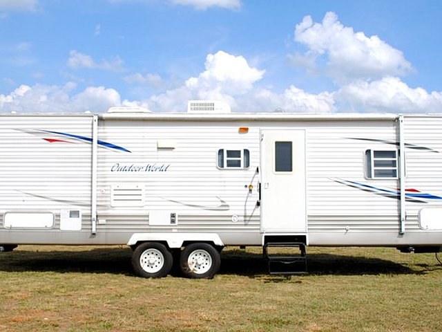 2008 Gulf Stream Conquest Photo
