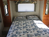 2007 Gulf Stream Conquest Photo #9