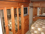2006 Gulf Stream Crescendo Photo #14