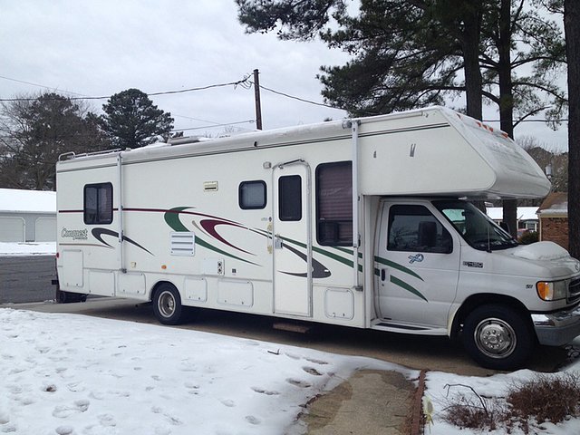 2003 Gulf Stream Conquest Photo