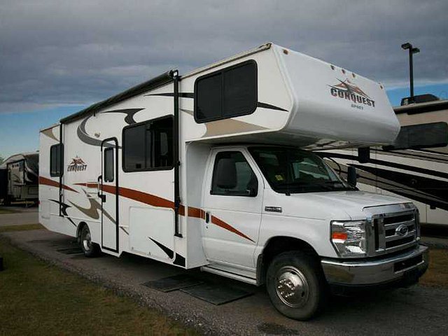 2010 Gulf Stream Conquest Photo