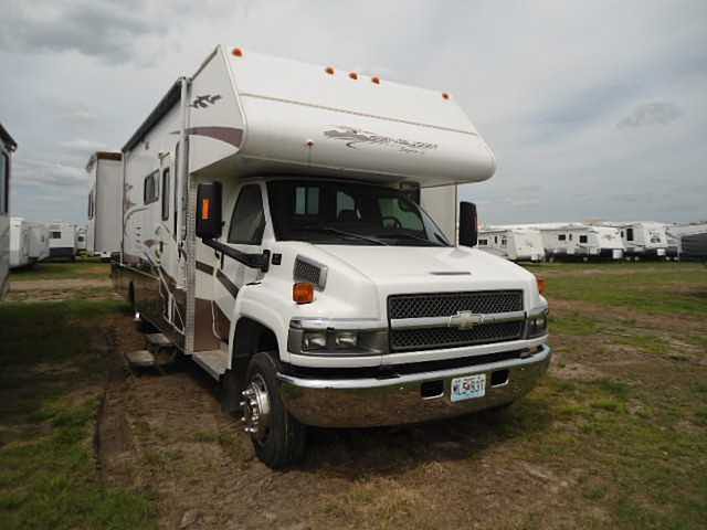 2006 Gulf Stream Conquest Photo
