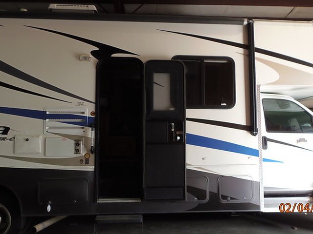 2008 Gulf Stream Conquest Photo
