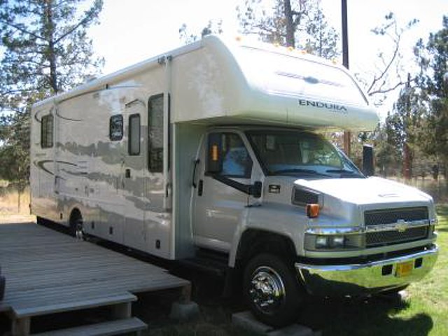 2004 Gulf Stream Endura Photo