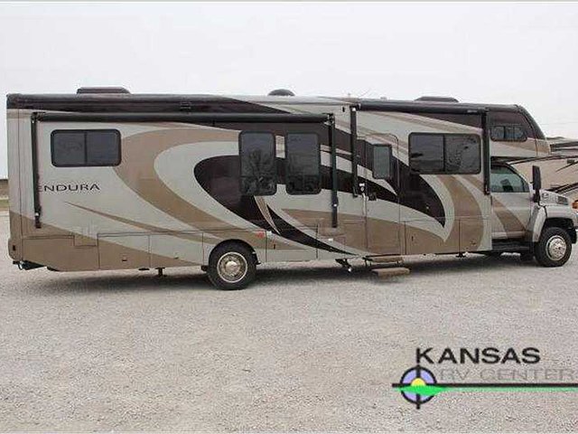 2007 Gulf Stream Endura Photo