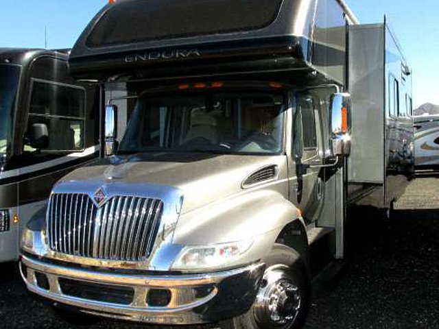 2008 Gulf Stream Endura Photo