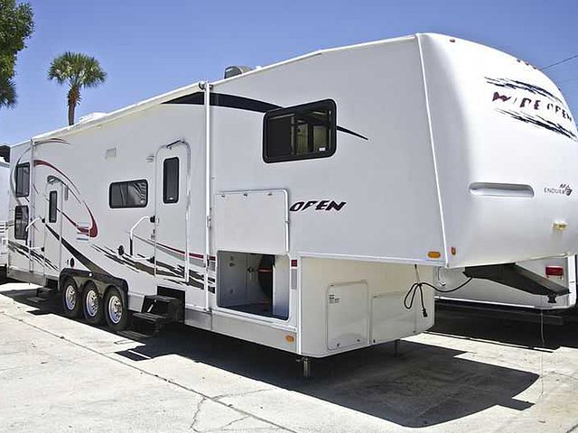 2007 Gulf Stream Endura Photo