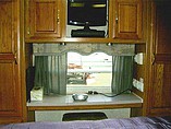 2000 Jayco Designer Photo #8